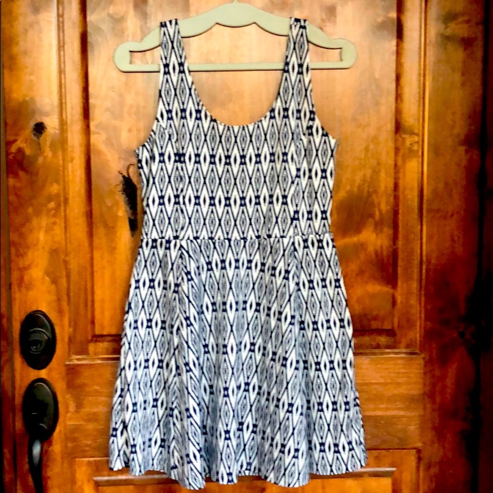 ScoopNeck Sleeveless Skater Dress in Blue Pattern